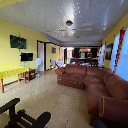 Casa Artavia Villa Tortuguero Exteriör bild