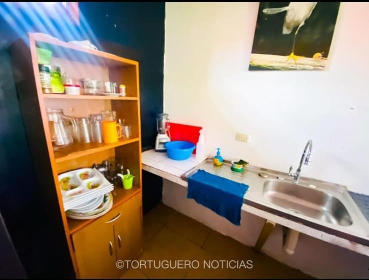 Casa Artavia Villa Tortuguero Exteriör bild